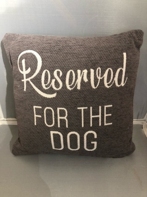 pillow - reserved for the dog - 10