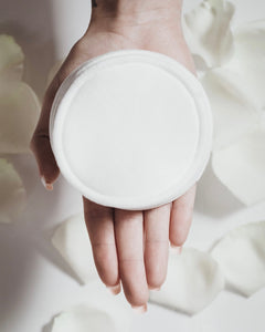 zero waste - reusable makeup remover pads + wash bag