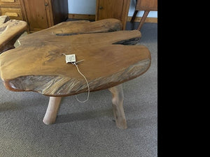 teak - coffee table - 3 legs - root # 7521 - 35"x31.5"x20.5"