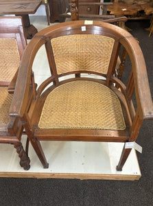 chair - armchair - rounded back w/ rattan original - 21.5x23.5x33"h