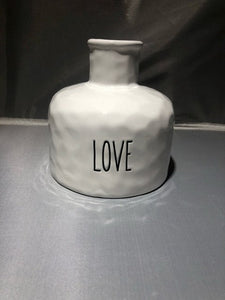 vase - love - white - 5" - round/squat - ceramic