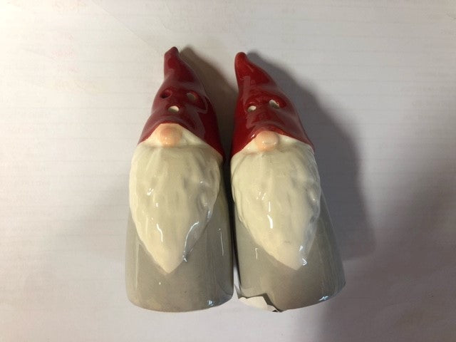 salt & pepper shaker - gnome - red hat