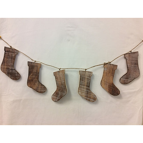 garland - 6 stockings - natural wash