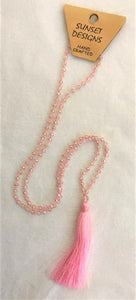 necklace - light pink - crystal bead small - w/ tassle