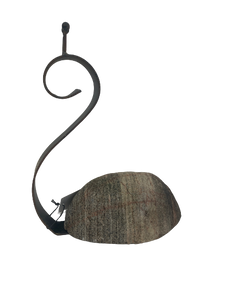 snail head - w/ rock - MEDIUM -23cm