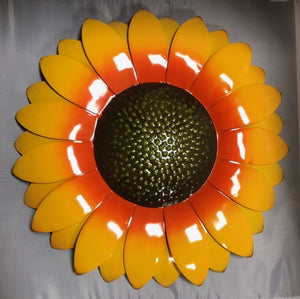 sunflower - metal - 13.5"