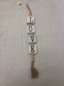 love - hanger beads - 19"