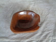Load image into Gallery viewer, tray - root #8136a - approx 33x13x19cm - assorted
